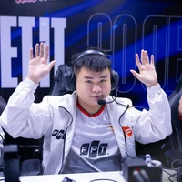 FL Gray / Khưu Khắc Bình Khánh