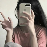 B.yến( bn nữ9)