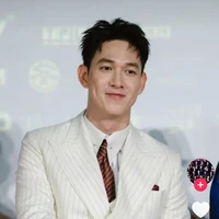 Song Luân 