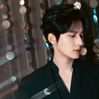 Thẩm Văn Lang (TVL)