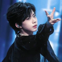 Trần Dịch Hằng