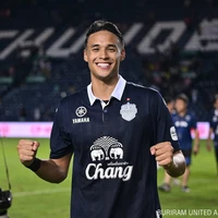 ILHAN ( Ilhan Fandi )