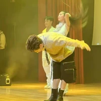 Bé báo (tác giả)