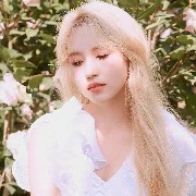 Myoi Mina