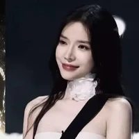 Nguyễn Hoàng Lan-Lyly