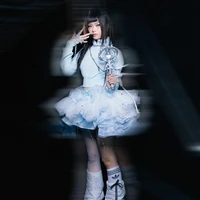 Nguyễn Lê Ngọc Ánh Sáng(em út)