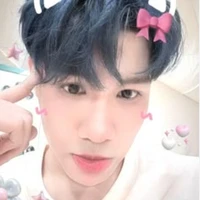 duy lúc nhỏ