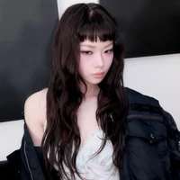 Nguyễn Lê Ngọc Ánh Sáng - Aza