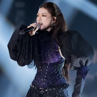 ɴɢᴜʏᴇ̂̃ɴ ʟᴇ̂ ᴅɪᴇ̂̃ᴍ ʜᴀ̆̀ɴɢ