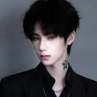 Vương Lỗ Kiệt_Hắn