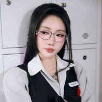 Khương Hoàn Mỹ ( Orange )