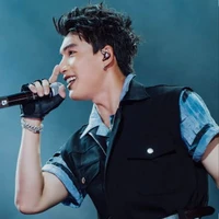 Trần Minh Hiếu ( HiếuThứHai )