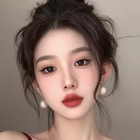 Lý nhã Manh (chủ nhà )