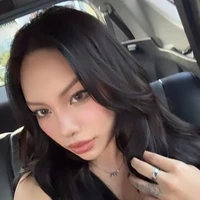 Vũ Thảo My(chị cô)