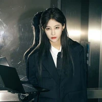 Viên Nhất Kỳ (25t)