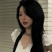 Enami Aisa - chị