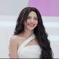 Nguyễn Hiền Mai| Maiquinn