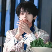 Tả Hàng_ anh