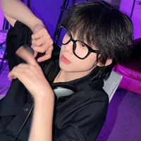 Con kiến giữa sa mạc