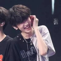 Tả Kỳ Hàm-cậu