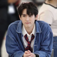 Kasidet Plookphol(Book)🍡