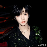 Trương Hàm Thụy ( em )