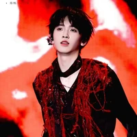 Tả Kì Hàm ( bé )