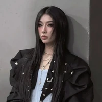 Trần Thảo Linh ( chị 3 )