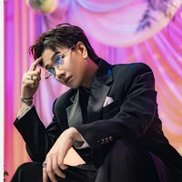 Hoàng Kim Long _ Lou Hoàng