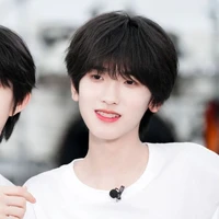Tả Kỳ Hàm_em