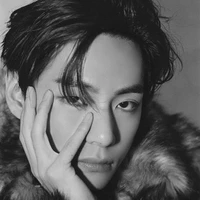 Kim Taehyung - hắn