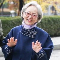Hi Hoa ( Bà Nu9 )