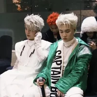 Tác giả nek(Á.N)