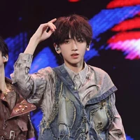 Tả Kì Hàm _cậu