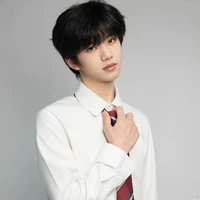 Trương Hàm Thuỵ