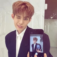 Phan Đức Nhật Hoàng (Dillan Hoàng Phan)