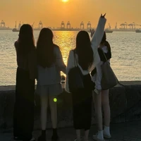 Hội ăn dưa nhà họ lưu