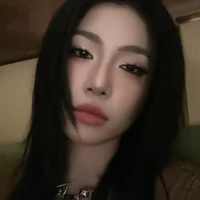 Trần Thảo Linh (chị)