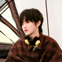 ZuoQiHan (anh)
