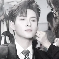Hùng Huỳnh.-!