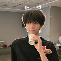 Trương Hàm Thuỵ_Em