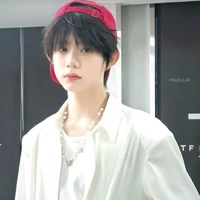 Trần  dịch hằng_anh