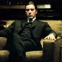 Nguyễn Hoàng Triều Quang ( Bố em )