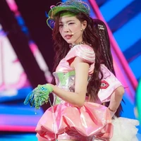 Nguyễn  Lê Diễm Hằng(Lamoon)