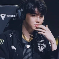Jeong Jihoon _Chovy