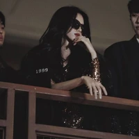 Hương Nhàn Uyên Ý