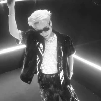 𝙌𝙐𝘼𝙉𝙂 𝙃𝙐̀𝙉𝙂 𝙈𝘼𝙎𝙏𝙀𝙍𝘿