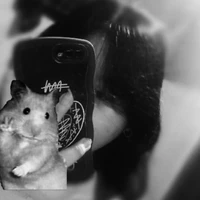 hú hú hí hí khẹc khẹc.