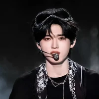 4Hắn- Tống Á Hiên