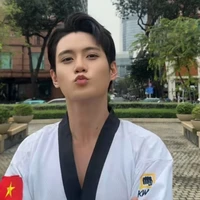 ái àm ʟᵘᶜᵃˢ